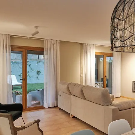 Holiday home Yuhom, Casas Con Alma. Xacedos 3 *